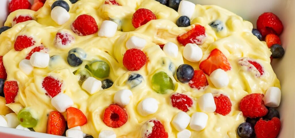 Salada De Frutas Cremosa